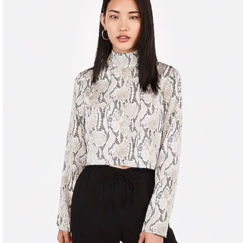 Snakeskin Print Cropped Turtleneck
